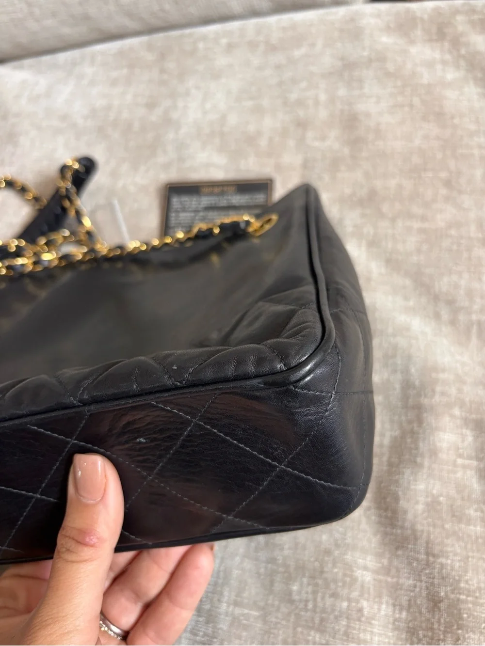 CHANEL perfect weekday